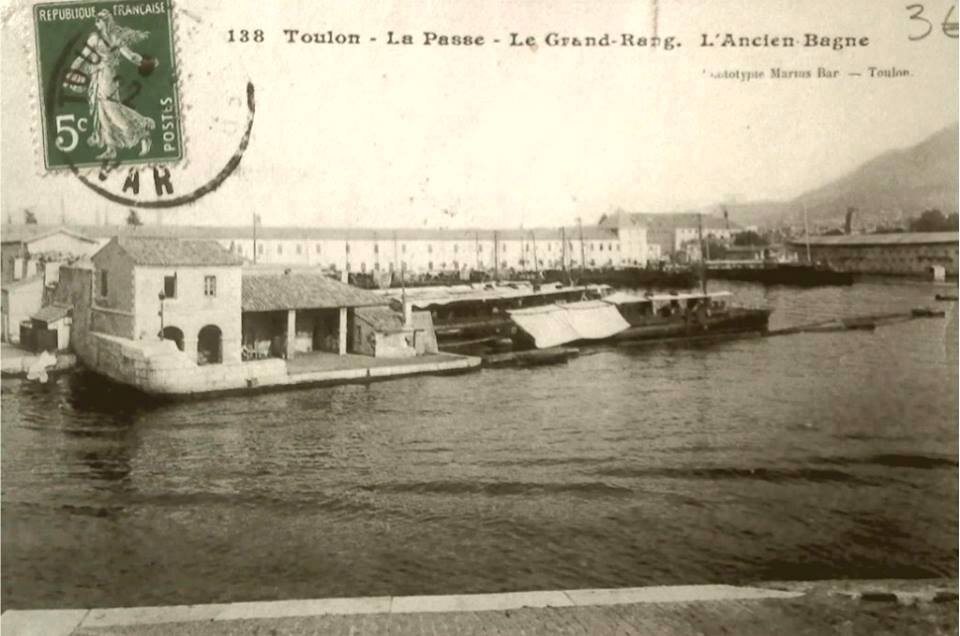 Toulon - Le Port (72).jpg