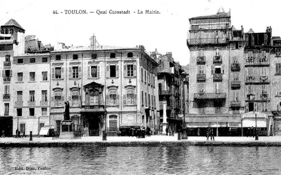 Toulon - Le Port (75).jpg