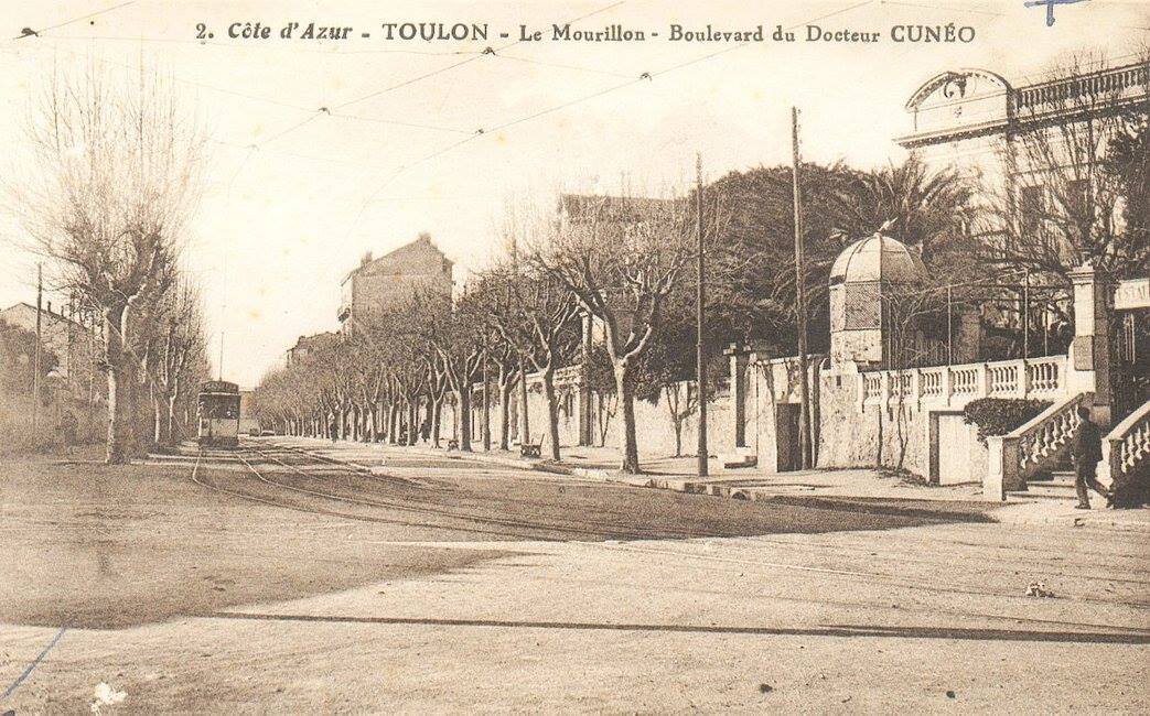 Toulon Le Mourillon et le Cap Brun (2).jpg