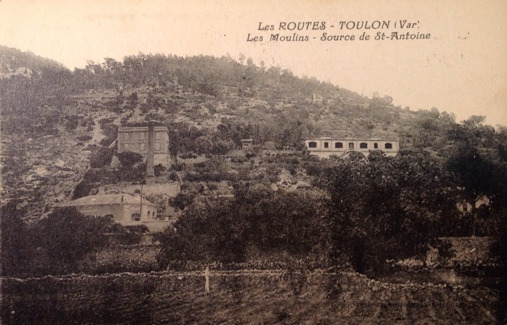 Toulon Quartier Des Routes et du Pont de Bois (2).jpg