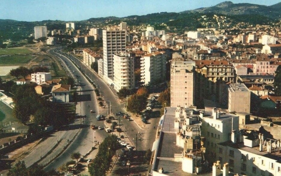 Toulon quartier Le Pont du Las (26).jpg