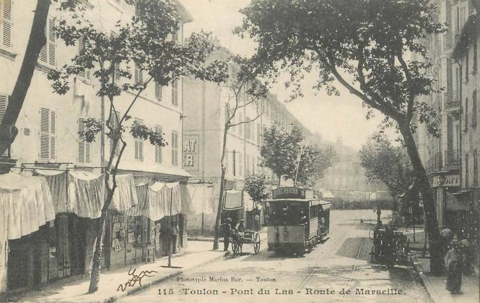 Toulon quartier Le Pont du Las (37).jpg