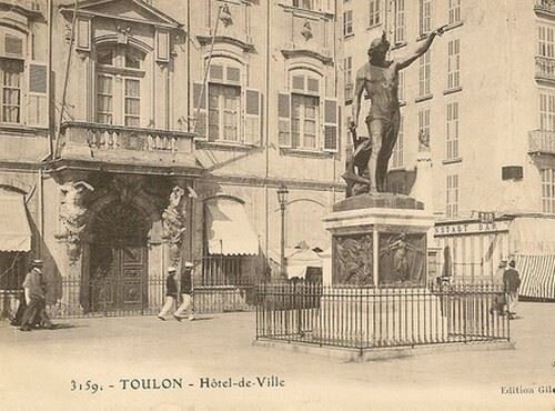 Toulon - Le Port (45).jpg