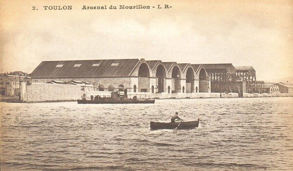 Toulon Le Mourillon et le Cap Brun (38).jpg