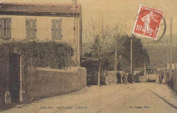 Toulon Quartier Des Routes et du Pont de Bois (10).jpg