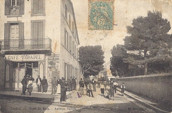 Toulon Quartier Des Routes et du Pont de Bois (20).jpg