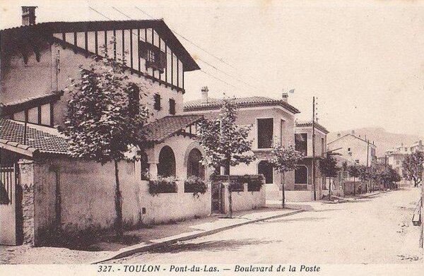 Toulon quartier Le Pont du Las (41).jpg