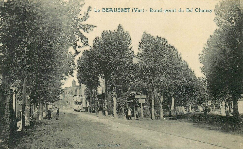 Le Beausset (172).jpg