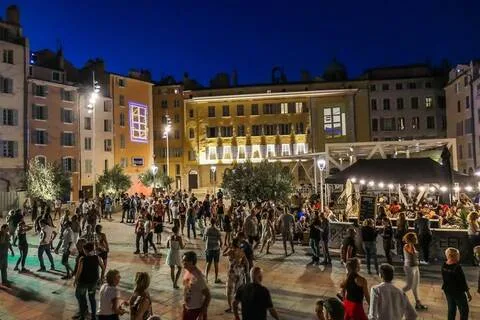 Place de l’Équerre - Toulon