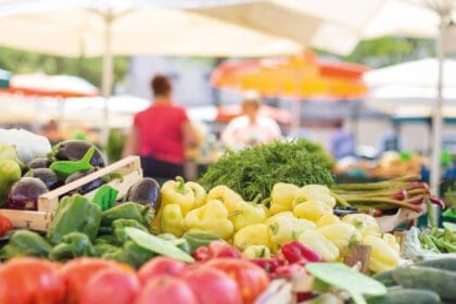 Puget-Ville [Vie Locale] Marché Hebdo